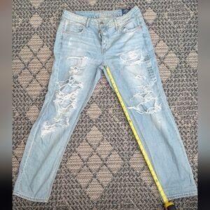American Eagle Outfitters Light Blue Distressed Boyfriend Jeans
